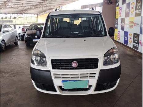 FIAT Doblo 1.8 16V 4P FLEX ESSENCE 7 LUGARES, Foto 3