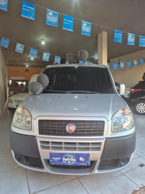 FIAT Doblo 1.8 16V 4P FLEX ESSENCE 7 LUGARES, Foto 5