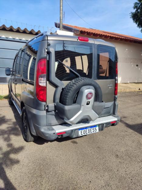 FIAT Doblo 1.8 16V 4P FLEX ADVENTURE 6 LUGARES, Foto 3