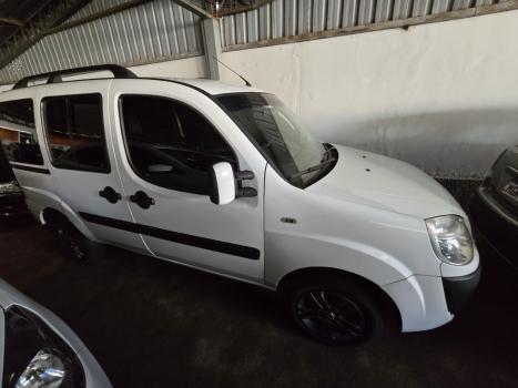 FIAT Doblo 1.8 16V 4P FLEX ESSENCE 6 LUGARES, Foto 2