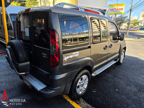 FIAT Doblo 1.8 16V 4P FLEX ADVENTURE 6 LUGARES, Foto 4