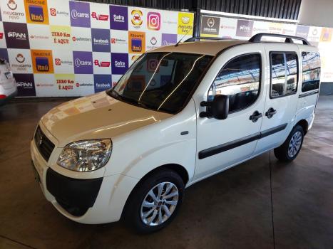 FIAT Doblo 1.8 16V 4P FLEX ESSENCE, Foto 2