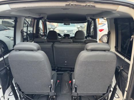 FIAT Doblo 1.8 16V 4P FLEX ESSENCE 7 LUGARES, Foto 12