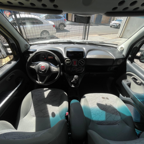 FIAT Doblo 1.8 16V 4P FLEX ESSENCE 7 LUGARES, Foto 7