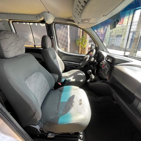FIAT Doblo 1.8 16V 4P FLEX ESSENCE 7 LUGARES, Foto 15