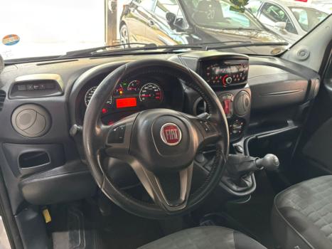 FIAT Doblo 1.8 16V 4P FLEX ADVENTURE 6 LUGARES, Foto 3