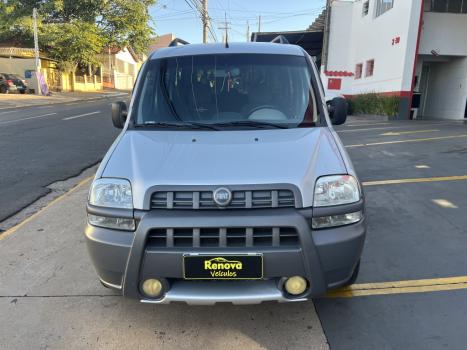 FIAT Doblo 1.8 4P FLEX ADVENTURE, Foto 2