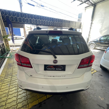 FIAT Freemont 2.4 16V 4P PRECISION AUTOMTICO 7 LUGARES, Foto 5