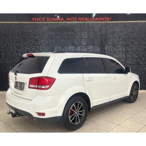 FIAT Freemont 2.4 16V 4P PRECISION AUTOMTICO 7 LUGARES, Foto 8