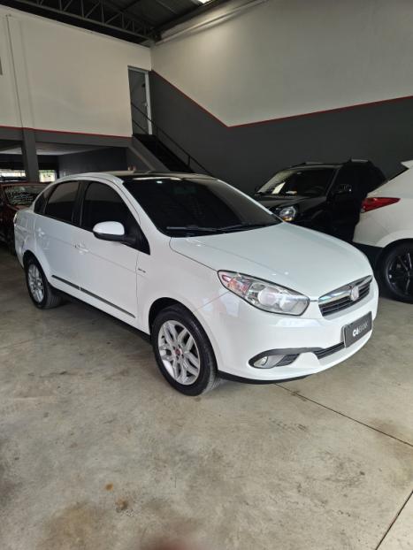 FIAT Grand Siena 1.6 16V 4P FLEX ESSENCE DUALOGIC AUTOMATIZADO, Foto 3