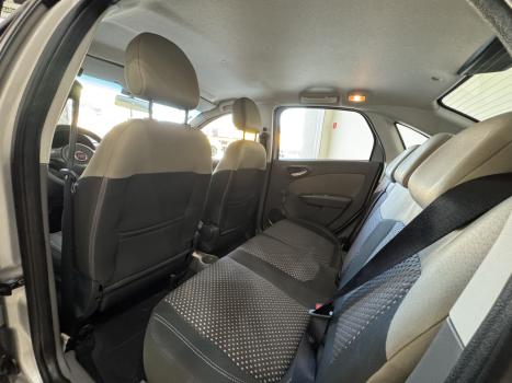 FIAT Grand Siena 1.6 16V 4P ESSENCE FLEX, Foto 11