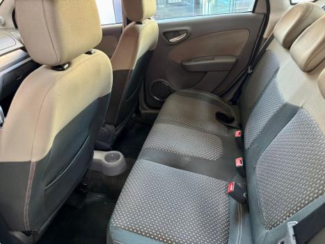FIAT Grand Siena 1.6 16V 4P FLEX ESSENCE DUALOGIC AUTOMATIZADO, Foto 8