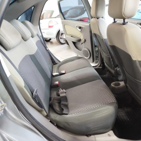 FIAT Grand Siena 1.6 16V 4P ESSENCE FLEX, Foto 9