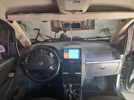 FIAT Idea 1.4 4P ELX FLEX, Foto 2