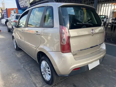 FIAT Idea 1.6 16V 4P FLEX ESSENCE DUALOGIC AUTOMATIZADO, Foto 4