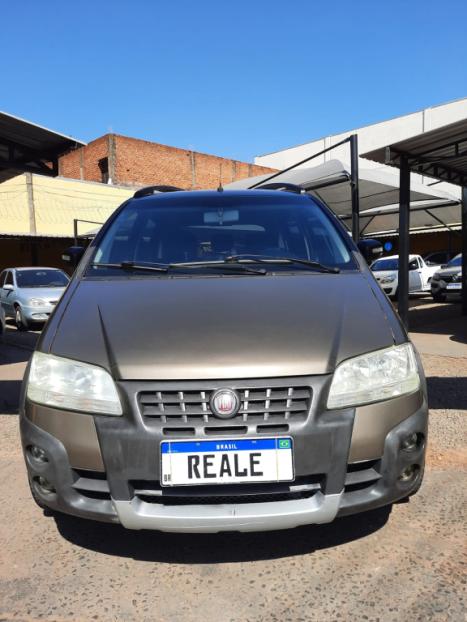 FIAT Idea 1.8 16V 4P ADVENTURE FLEX, Foto 1