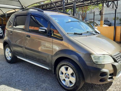 FIAT Idea 1.8 16V 4P ADVENTURE FLEX, Foto 2