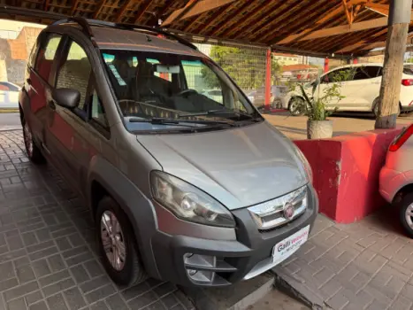 FIAT Idea 1.8 16V 4P ADVENTURE FLEX, Foto 3