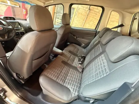 FIAT Idea 1.8 16V 4P ADVENTURE FLEX, Foto 7