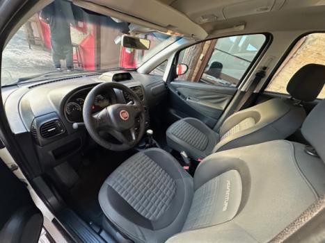 FIAT Idea 1.8 4P ADVENTURE FLEX LOCKER, Foto 4