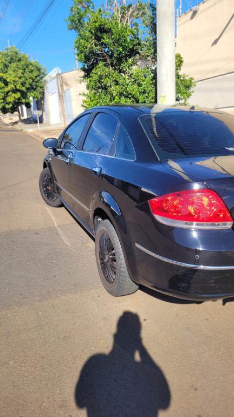 FIAT Linea 1.8 16V 4P FLEX ESSENCE DUALOGIC AUTOMATIZADO, Foto 13