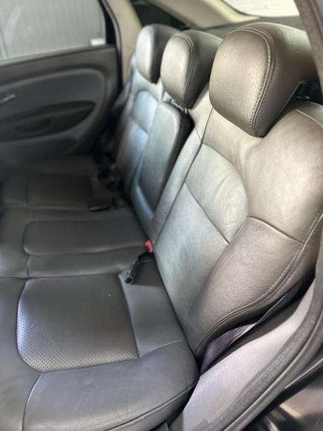 FIAT Linea 1.9 16V 4P FLEX HLX, Foto 12