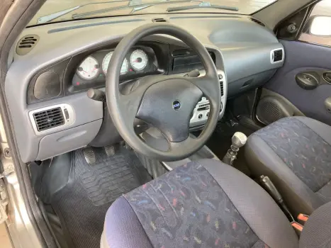 FIAT Palio 1.3 16V 4P ELX, Foto 11