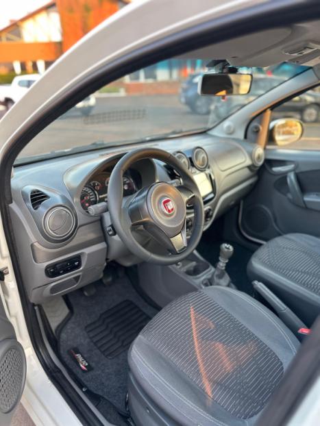 FIAT Palio 1.4 4P FLEX ATTRACTIVE, Foto 3