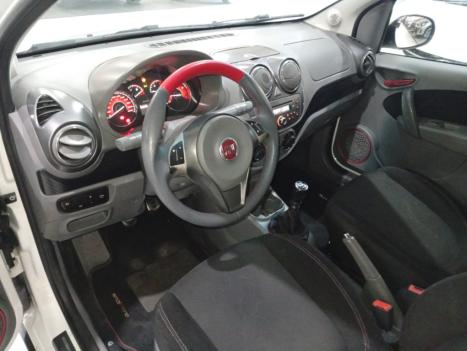 FIAT Palio 1.6 16V 4P FLEX SPORTING, Foto 2