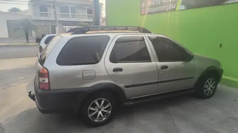 FIAT Palio Weekend 1.6 16V 4P ADVENTURE, Foto 2