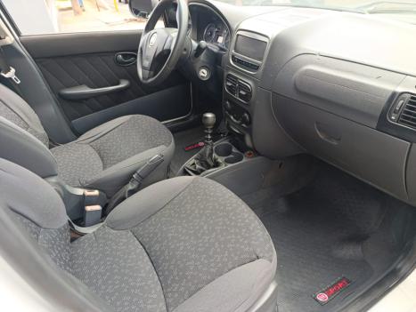 FIAT Palio Weekend 1.6 16V 4P FLEX TREKKING, Foto 3