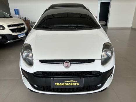 FIAT Punto 1.4 16V 4P T-JET TURBO, Foto 4