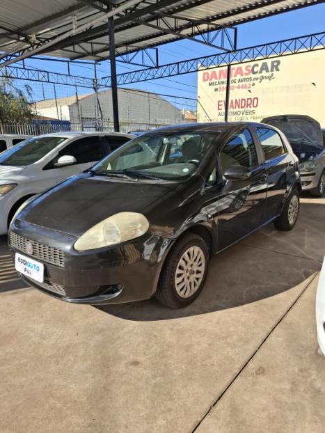 FIAT Punto 1.4 4P ATTRACTIVE FLEX, Foto 1