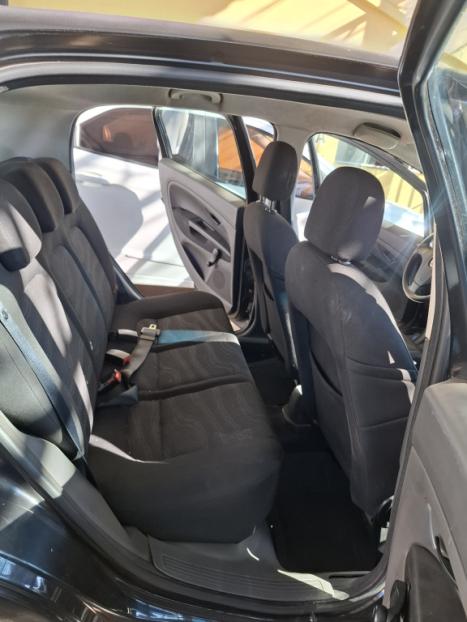 FIAT Punto 1.4 4P ATTRACTIVE FLEX, Foto 8