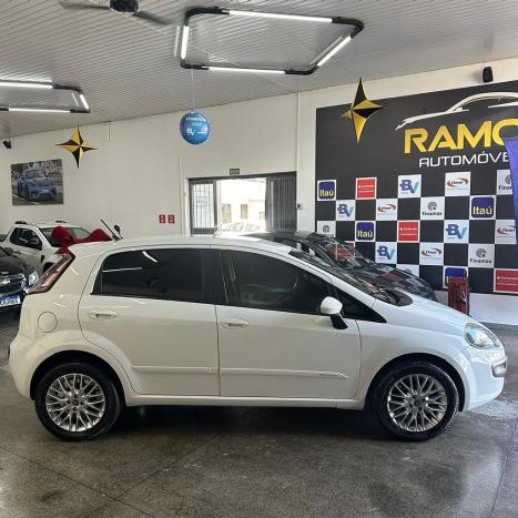 FIAT Punto 1.6 16V 4P SP FLEX, Foto 2