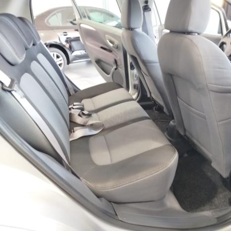 FIAT Punto 1.6 16V 4P ESSENCE FLEX, Foto 9