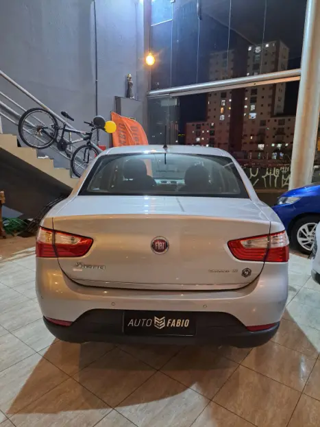 FIAT Siena 1.6 16V 4P ESSENCE FLEX, Foto 4
