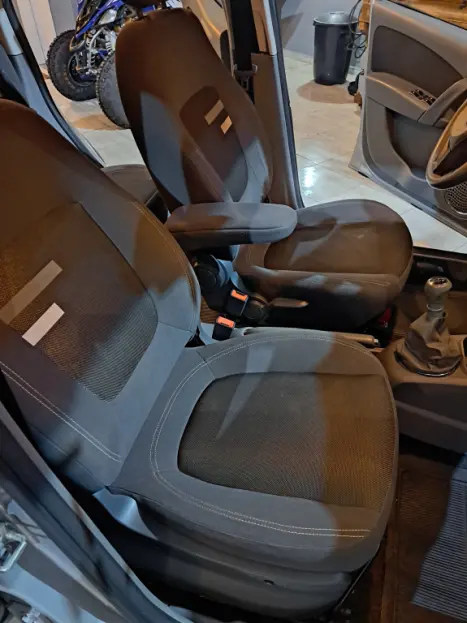 FIAT Siena 1.6 16V 4P ESSENCE FLEX, Foto 10