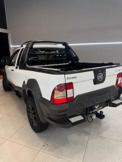 FIAT Strada 1.8 16V ADVENTURE LOCKER  FLEX CABINE DUPLA MANGALARGA MARCHADOR, Foto 9