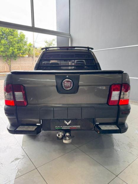 FIAT Strada 1.8 16V TREKKING FLEX CABINE ESTENDIDA MANGALARGA MARCHADOR, Foto 2