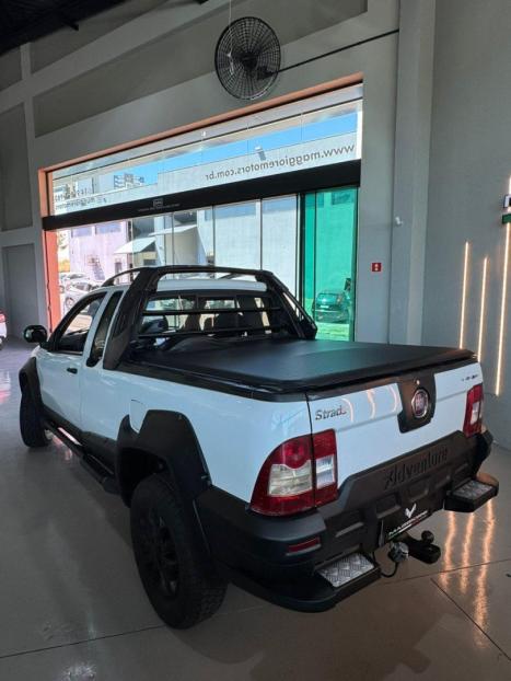 FIAT Strada 1.8 16V ADVENTURE LOCKER  FLEX CABINE DUPLA MANGALARGA MARCHADOR, Foto 6