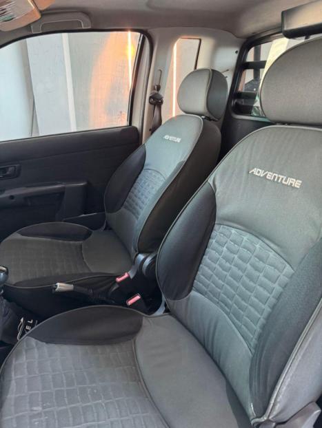 FIAT Strada 1.8 16V ADVENTURE LOCKER  FLEX CABINE DUPLA MANGALARGA MARCHADOR, Foto 13