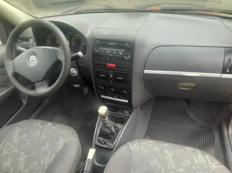 FIAT Strada 1.8 ADVENTURE CABINE ESTENDIDA, Foto 6