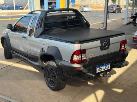 FIAT Strada 1.8 FLEX ADVENTURE CABINE ESTENDIDA, Foto 9