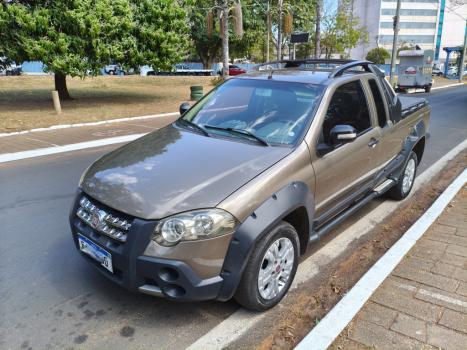 FIAT Strada 1.8 FLEX ADVENTURE CABINE ESTENDIDA, Foto 2