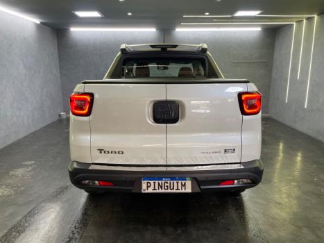 FIAT Toro 1.3 16V 4P FLEX 270 TURBO VOLCANO AUTOMTICO, Foto 8