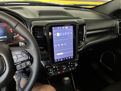 FIAT Toro 1.3 16V 4P FLEX 270 TURBO VOLCANO AUTOMTICO, Foto 2