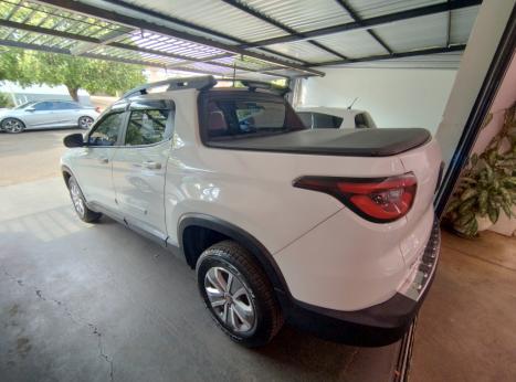 FIAT Toro 1.8 16V 4P FLEX FREEDOM ROAD AUTOMTICO, Foto 4