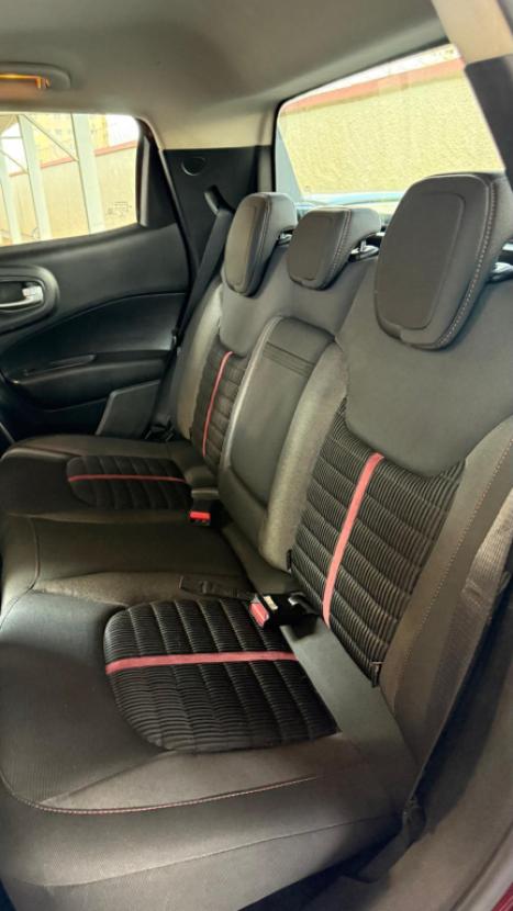 FIAT Toro 1.8 16V 4P FLEX FREEDOM ROAD AUTOMTICO, Foto 21