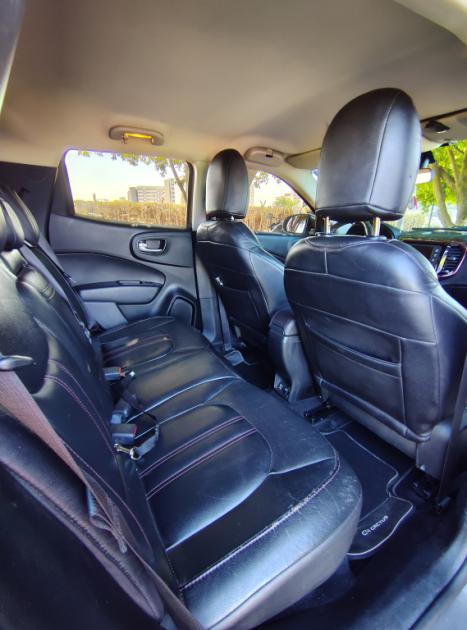 FIAT Toro 1.8 16V 4P FLEX FREEDOM AUTOMTICO, Foto 10